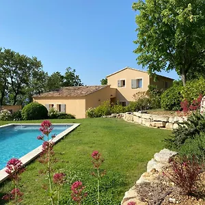 https://chante-coucou.fr-provencehotel.com